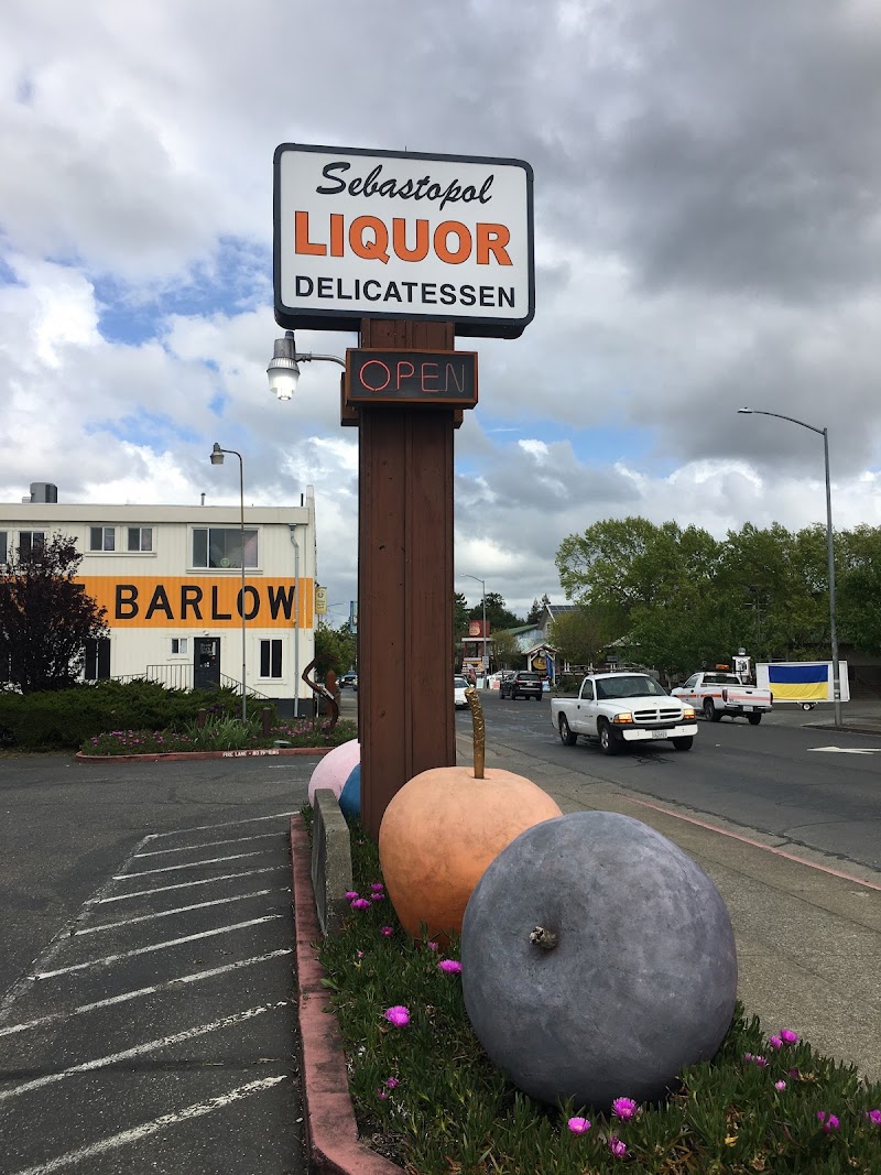 Sebastopol Liquor & Deli photo 3