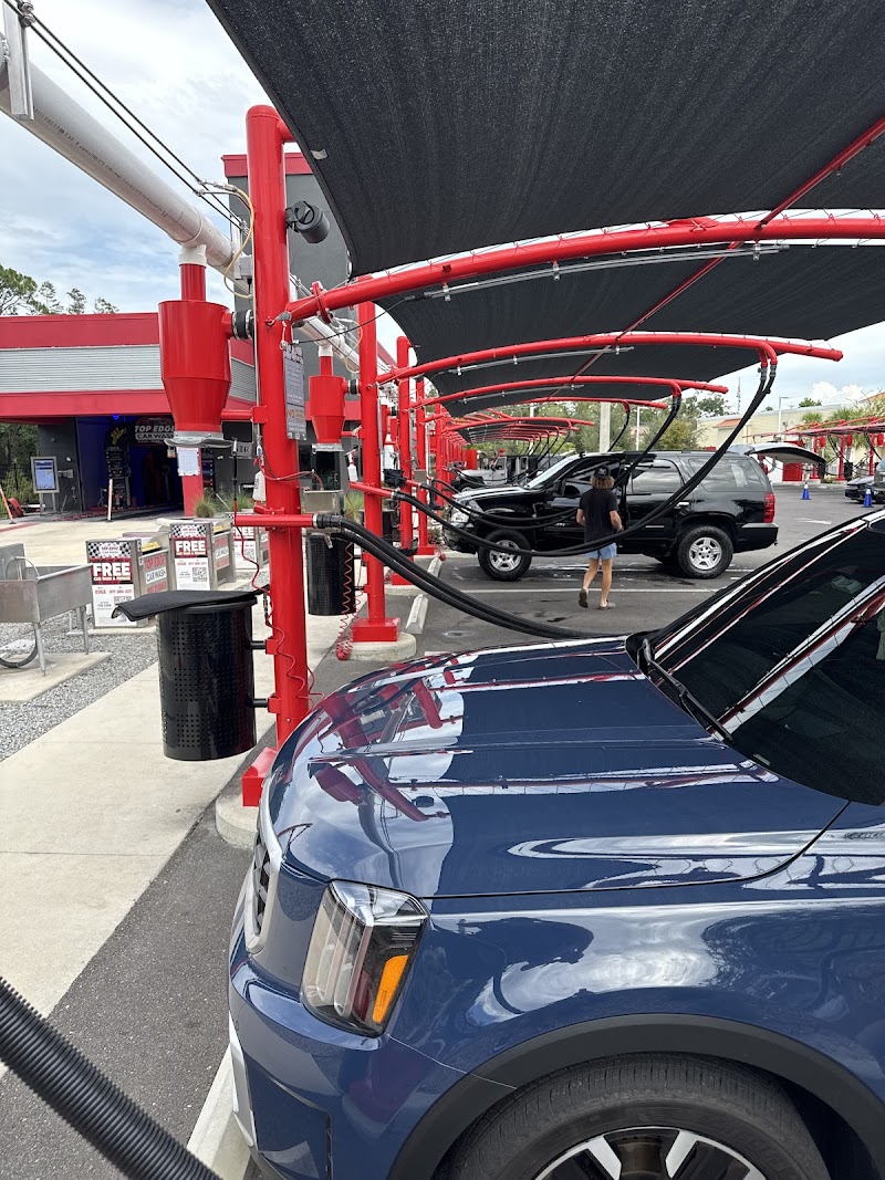 Top Edge Car Wash Wesley Chapel photo 4