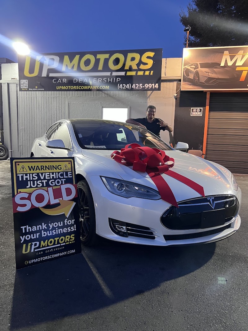 UP MOTORS CAR DEALERSHIP photo 4