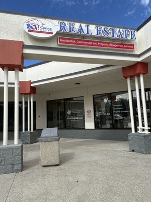 Gustavo Torres, Florida's 1st Choice Realty photo 4