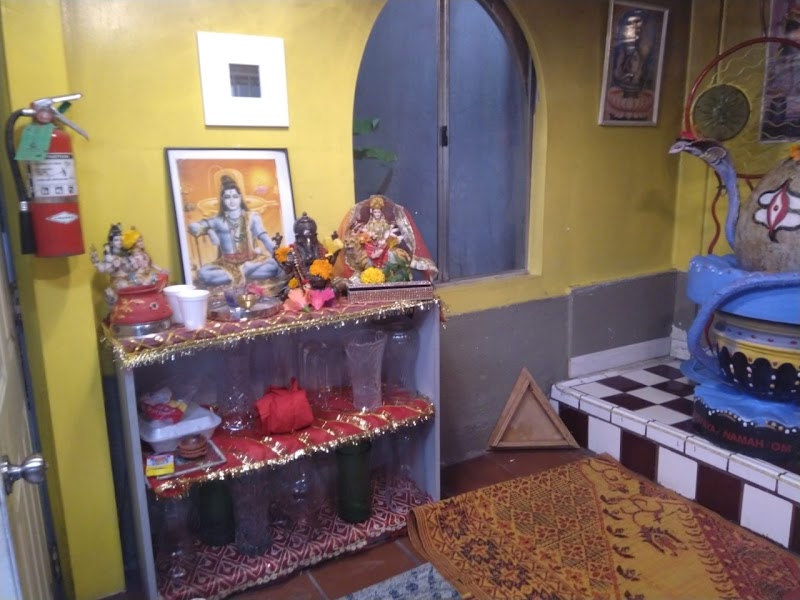 Los Angeles Hindu Temple photo 2