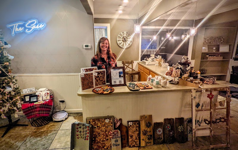 Sasee Boutique & Salon photo 3