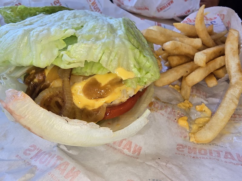 Nation's Giant Hamburgers & Great Pies photo 4