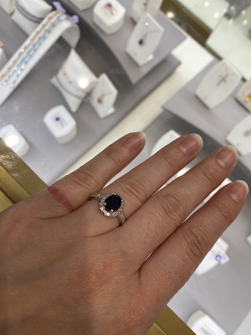 Valliani Jewelers photo 4