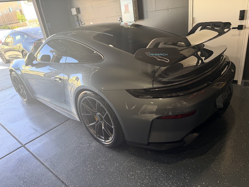 Porsche Marin photo 2