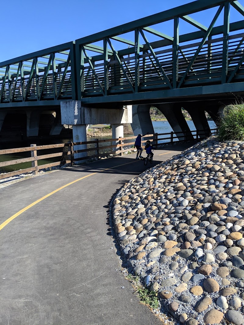 Almaden Lake Bridge photo 2