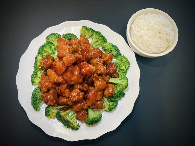LUCKY HOUSE Chinese Cuisine photo 3