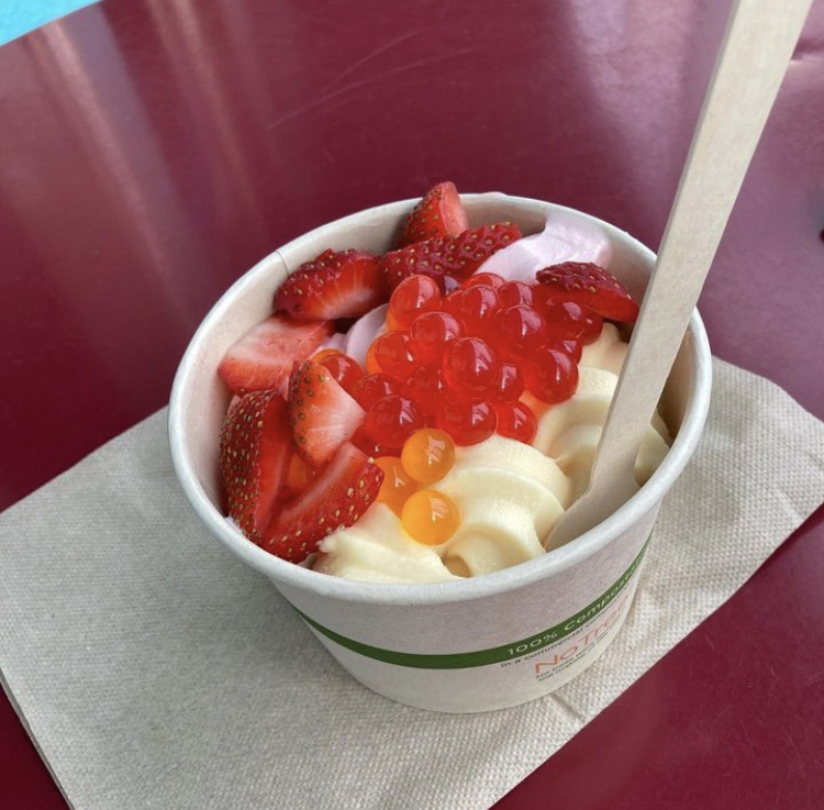 Honeymoon Frozen Yogurt photo 3