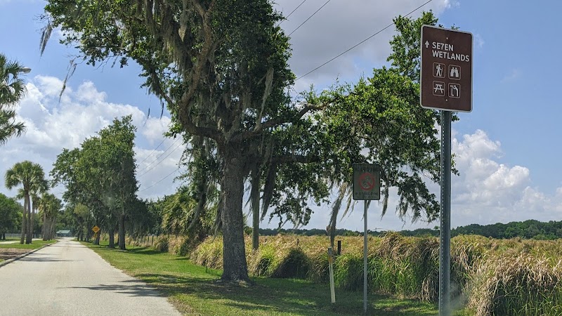 Alafia River State Park - Parking Lot photo 2