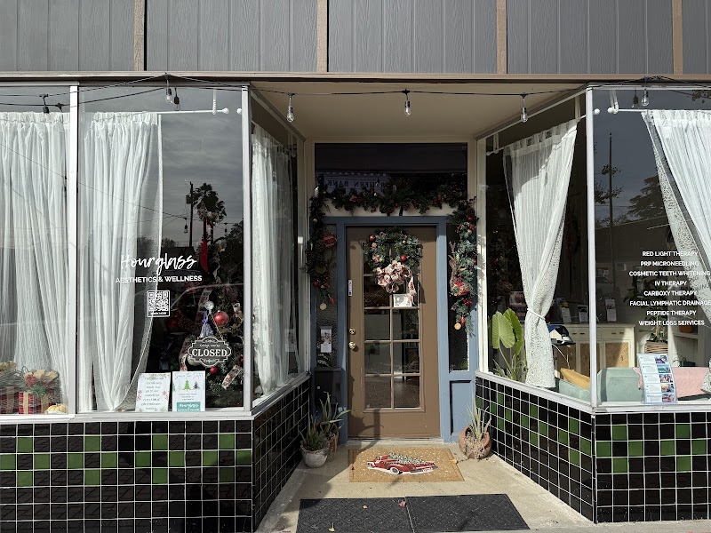 Hourglass Beauty Bar photo 5