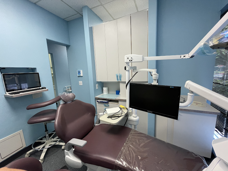 Smile N Shine Dental photo 2