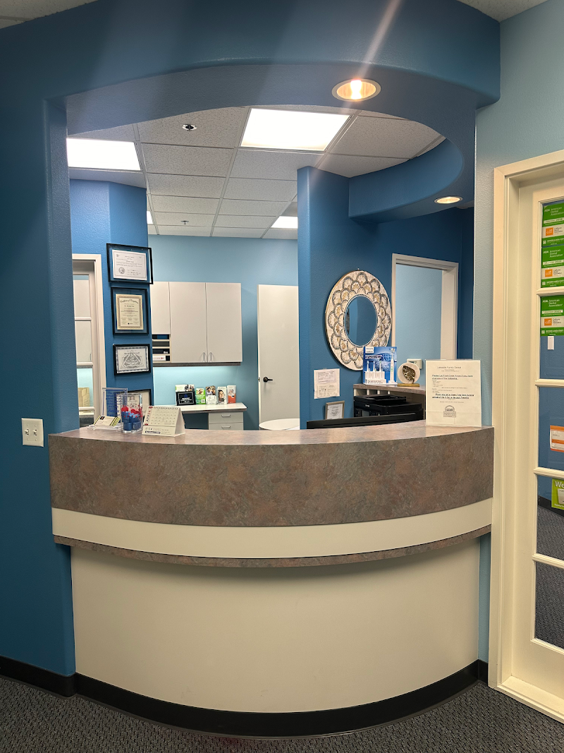 Smile N Shine Dental photo 3