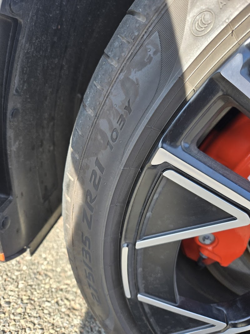 Photo of mobile tire repair and roadside service