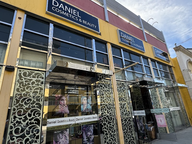 Daniel Cosmetics & Beauty photo 5