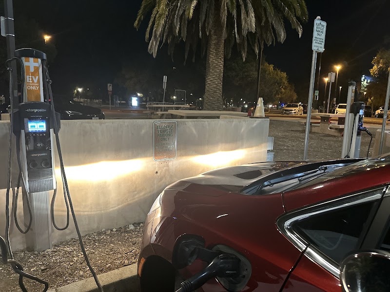 ChargePoint Charging Station photo 2
