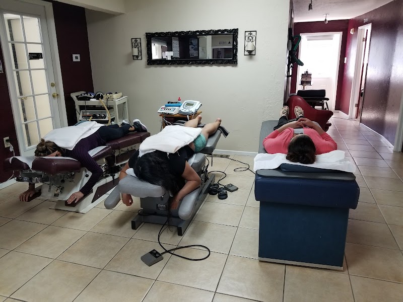 Family Chiropractic Clinic photo 3
