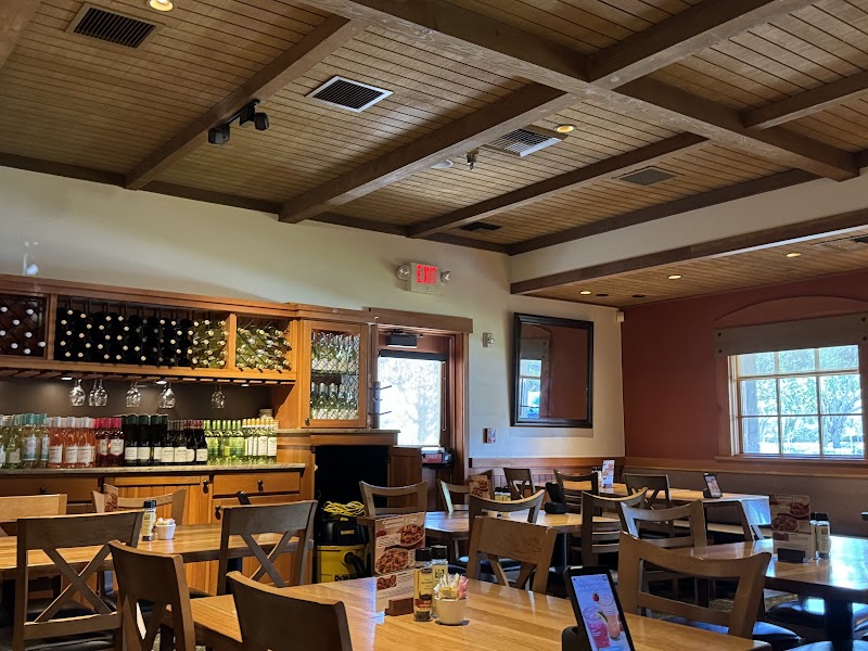 Olive Garden Italian Restaurant photo 2