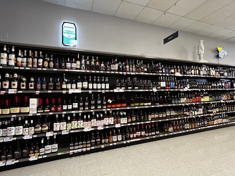 Publix Liquors at Riviere Plaza photo 5