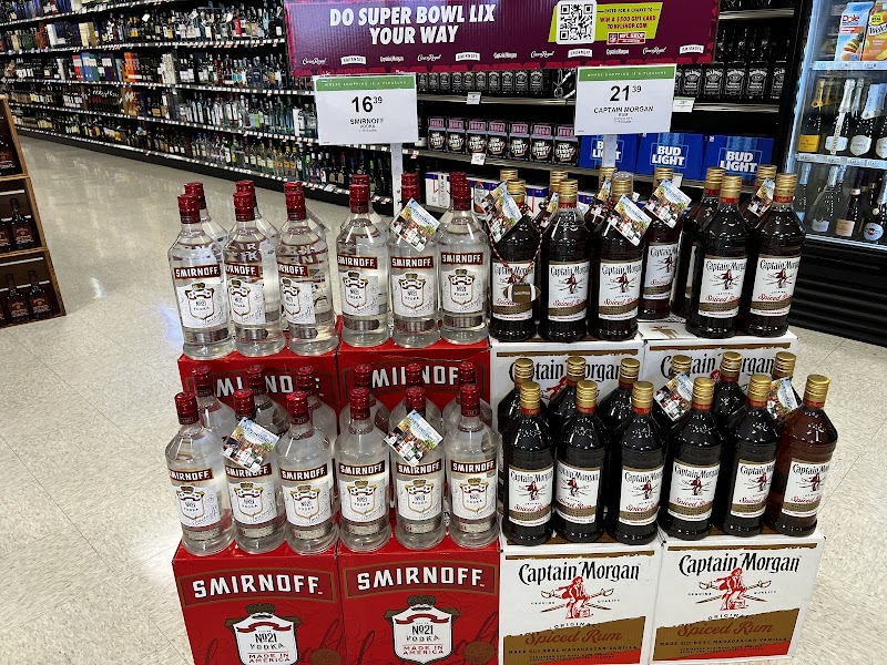 Publix Liquors at Riviere Plaza photo 4