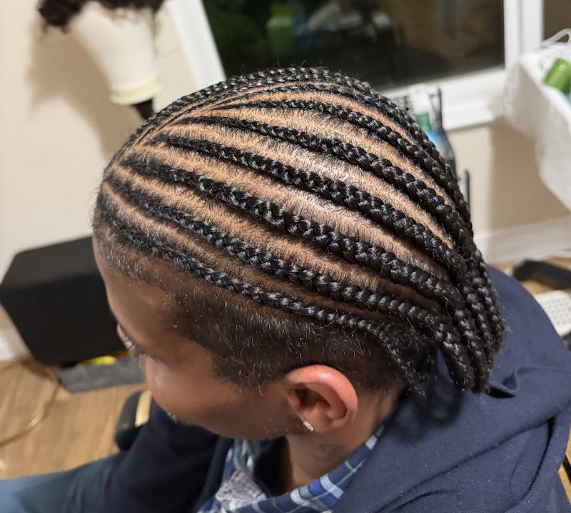 Astou Braids photo 5