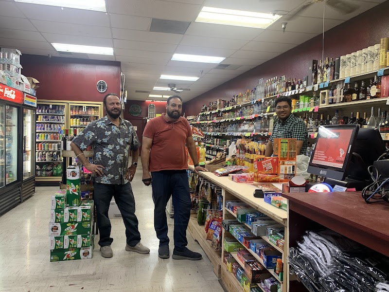 Alamo Liquors photo 3