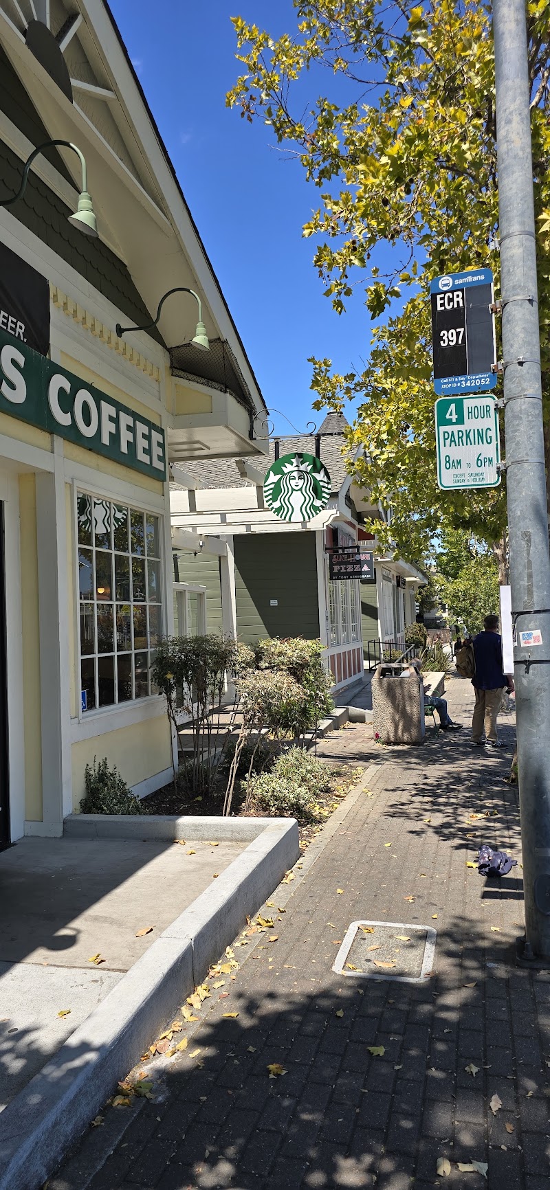 Starbucks Coffee Company photo 4