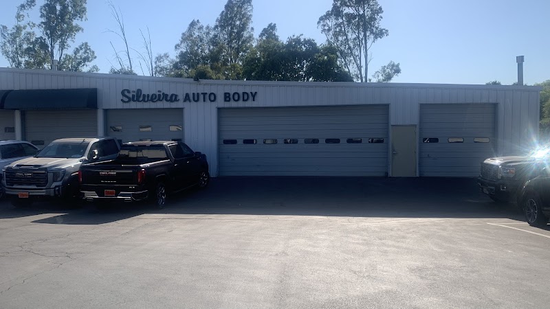 Silveira Auto Body photo 4