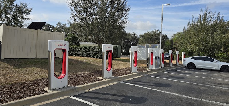 Photo of Tesla Supercharger