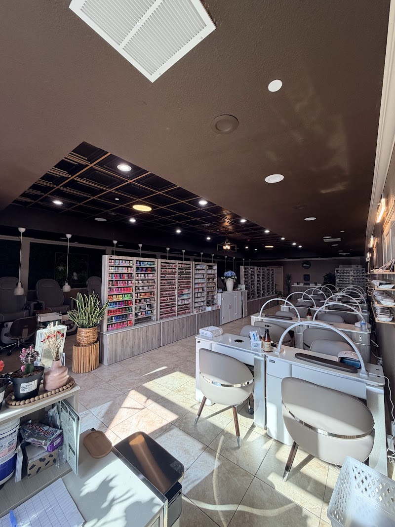 Gaia Nails Organic Beauty-Oakley photo 4