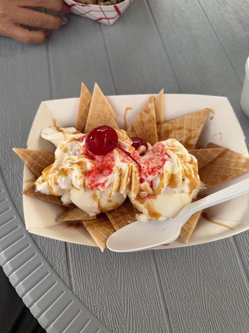 Little Island Ice Cream photo 3