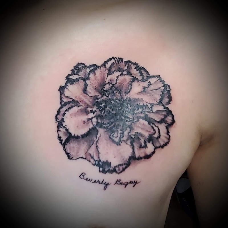 Black N Blue Tattoo LLC photo 2