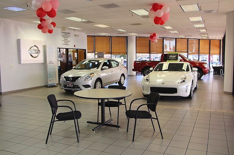 Nissan of Vacaville photo 3