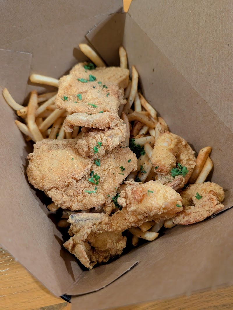 Tease Southern Kitchen photo 3