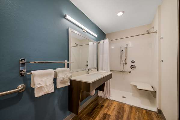 WoodSpring Suites Inverness photo 3
