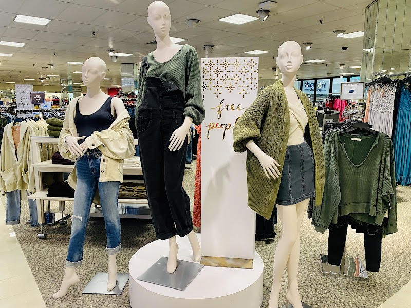 Dillard's photo 4