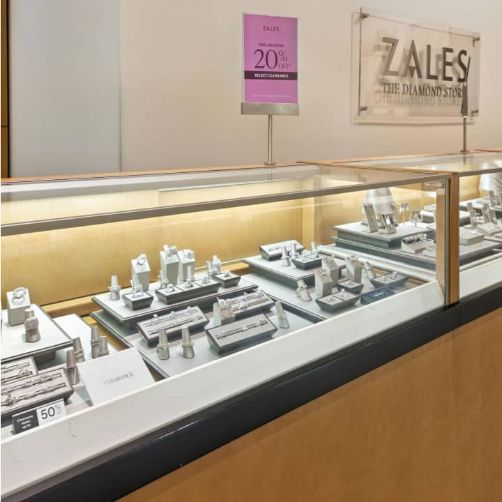 Zales photo 2
