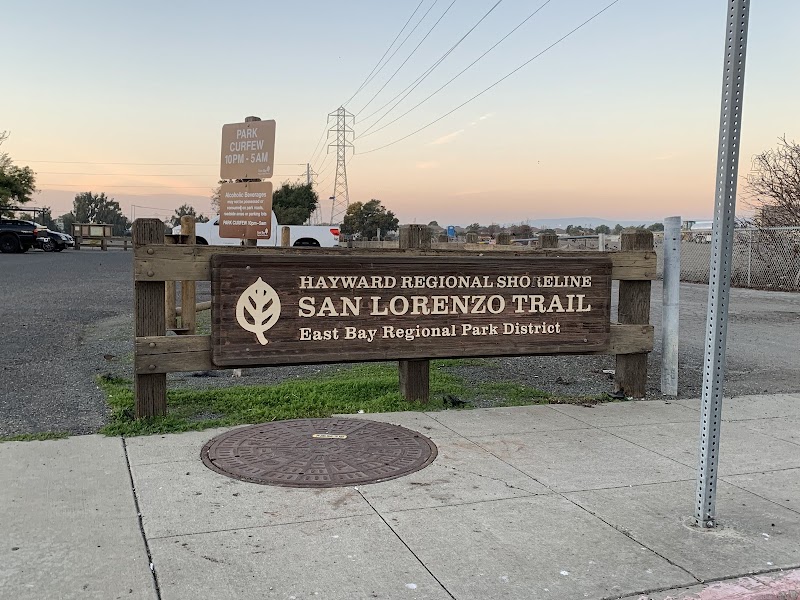 Hayward Regional Shoreline Parking photo 2