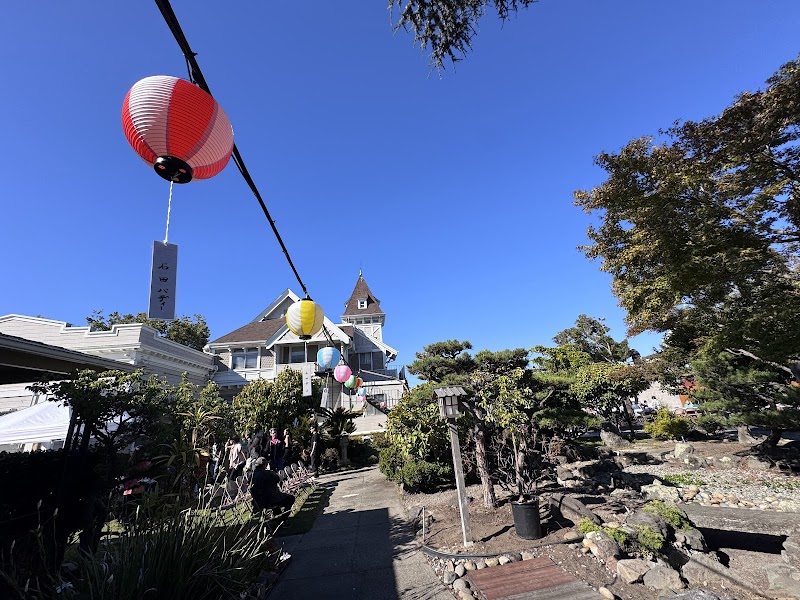 Photo of Buddhist Temple of Alameda