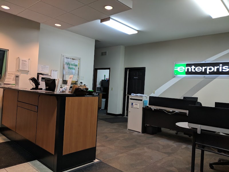 Enterprise Rent-A-Car photo 3