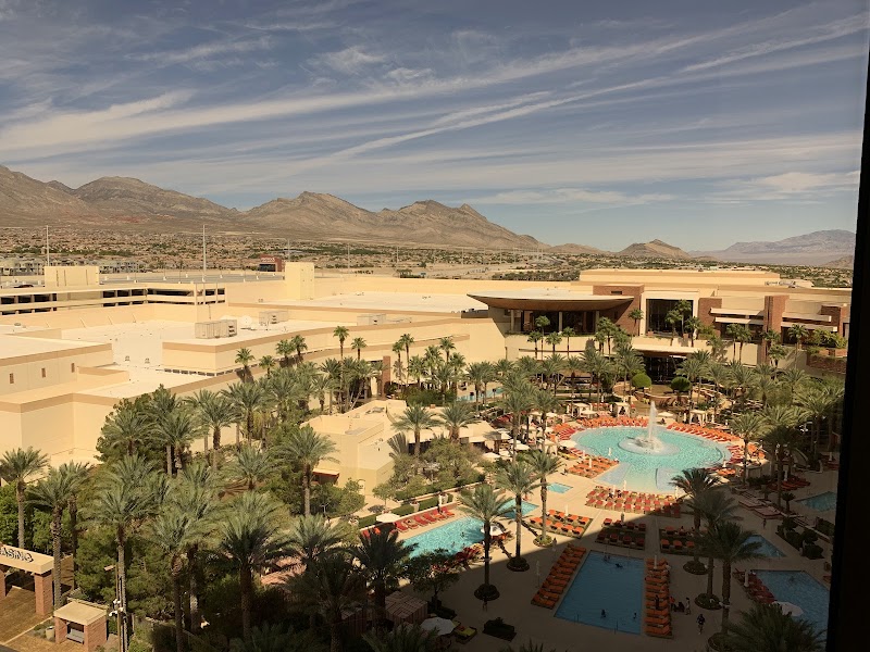 Regal Red Rock photo 4