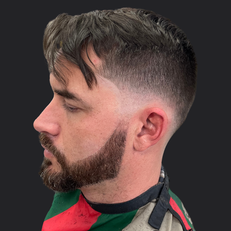 Vic Blendz Barbershop photo 5