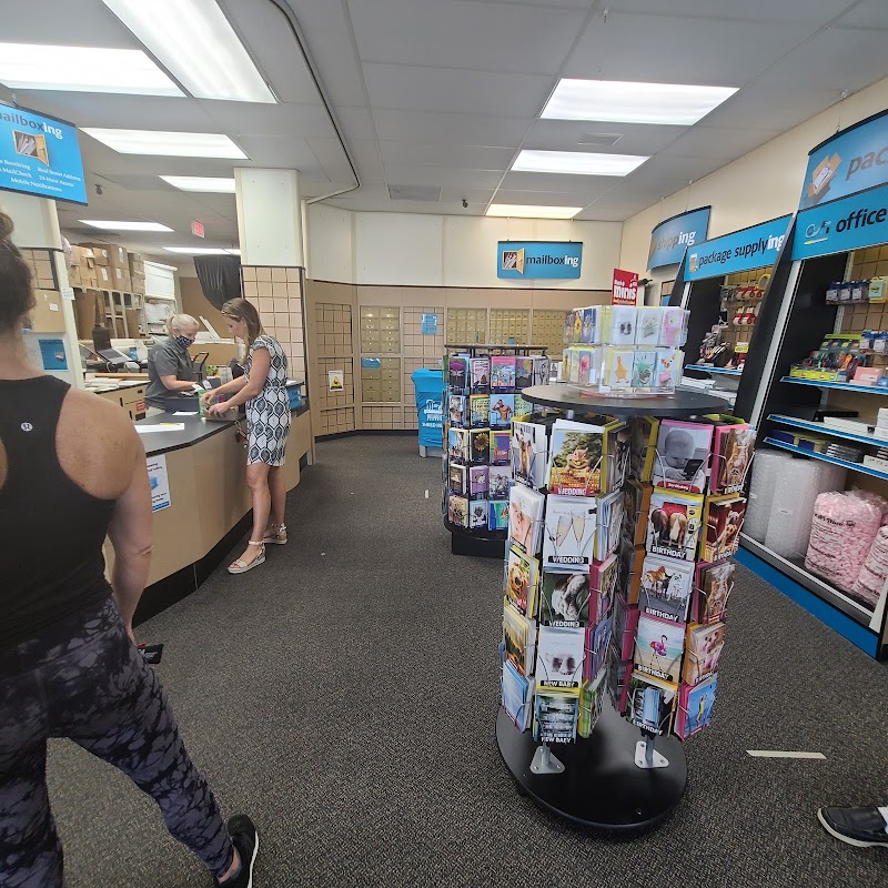 The UPS Store photo 5