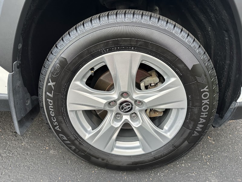 Caliber Collision photo 5