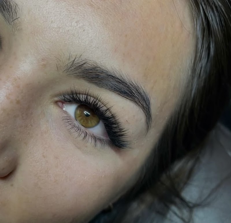 The Lash Empire photo 3