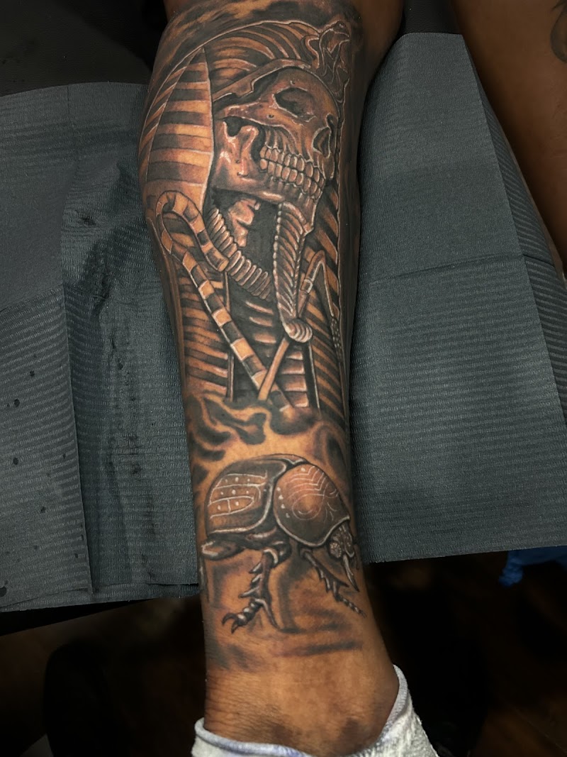 ART NEVER DIES FL TATTOOS & BODY PIERCINGS photo 3