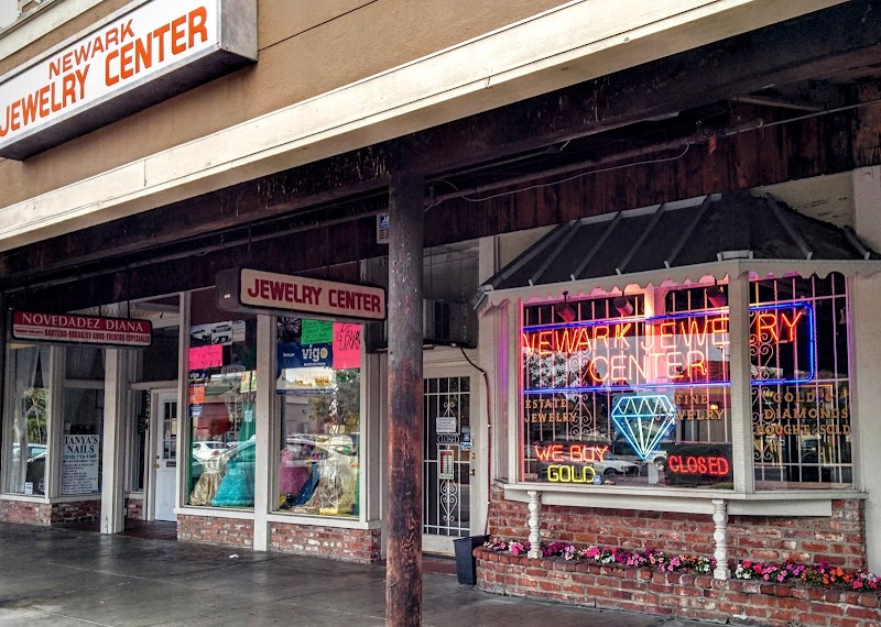 Newark Jewelry Center photo 3