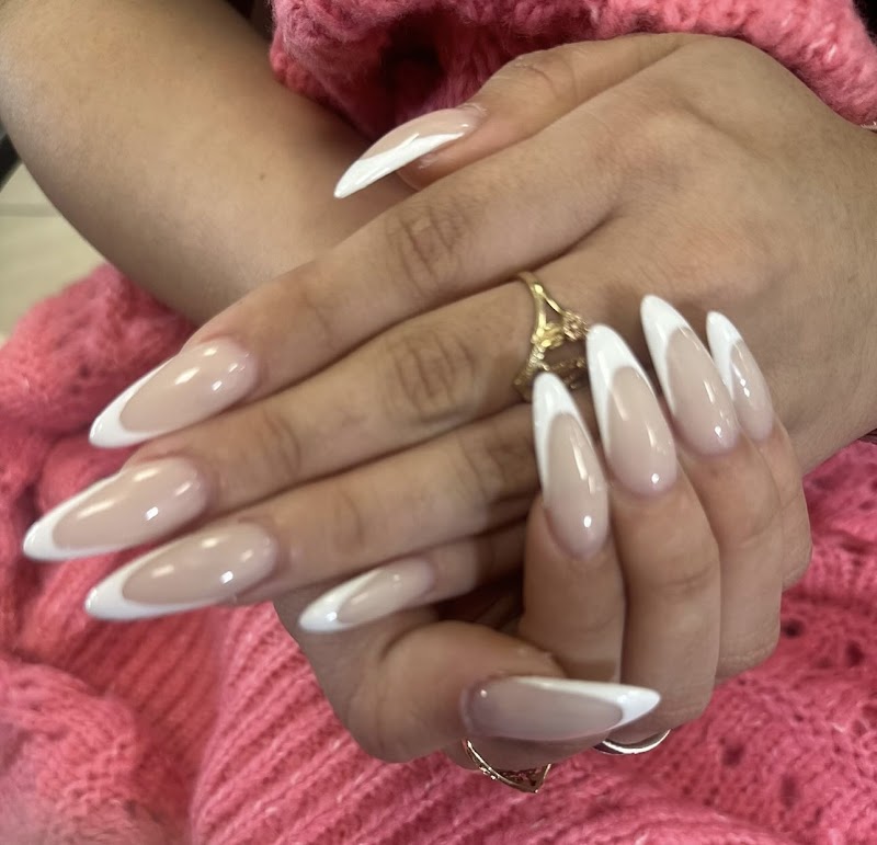 Mystic Nails & Spa photo 3