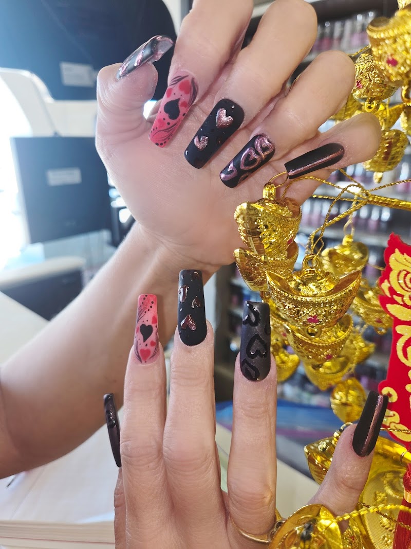 Mystic Nails & Spa photo 4