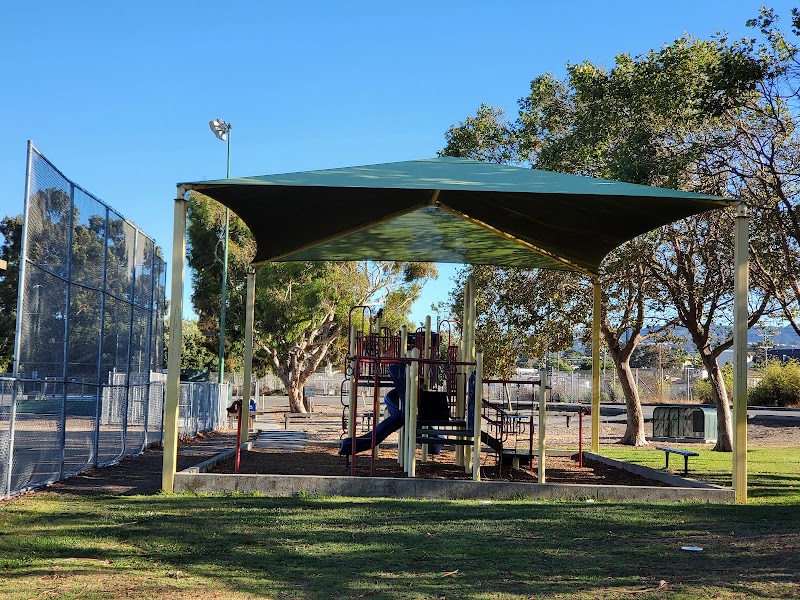 Lions Park photo 3