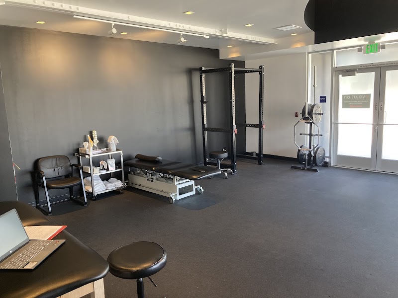 Evolution Physical Therapy and Fitness - Brentwood photo 3
